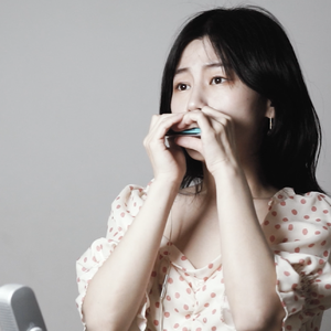 高级餐厅坐厕偷拍在线
